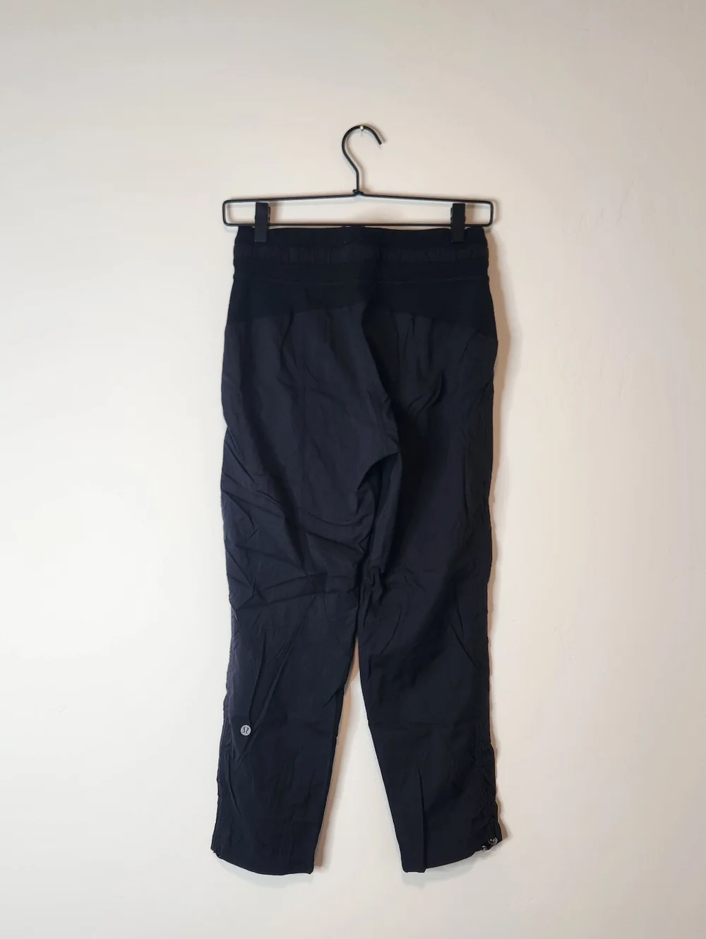 Lululemon Dance Studio Mid-Rise Cropped Pant Size 4 - Picture 3 of 7